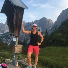 Tiroler Bergwanderführerin Heidi Naschberger