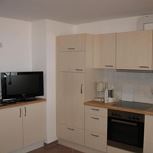 Apartment, shower and bath, toilet, 4 or more bed rooms