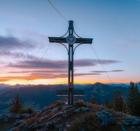 Wilder_Kaiser_Landschaft_Sonnenaufgang_Poelven_Herbst2021_Carmen_Huter (4)