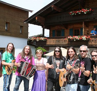 2012 Die Schürzenjäger