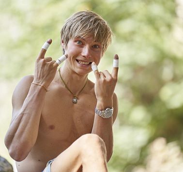 Portrait Kletterprofi Alexander Megos