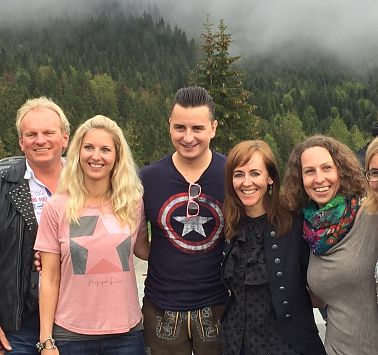 Andreas Gabalier mit dem Team Ellmau
