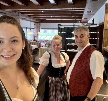 Jenny mit den Kollegen vom Cafe Bettina