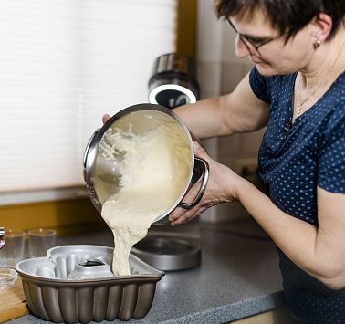 Rezept Bäuerinnen Ellmau Christine Gruber Marmorgugelhupf Foto Sabine Holaubek