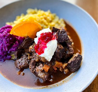 Rezept Bäuerinnen Going Maria Luise Mayr Hirschgulasch Foto TVB Wilder Kaiser