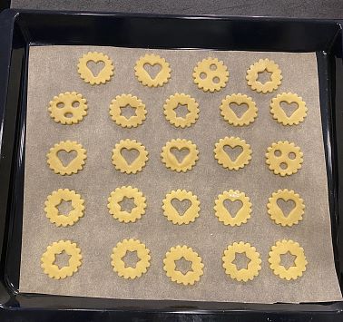 Weihnachtskekse_Sandra Kruckenhauser (7)