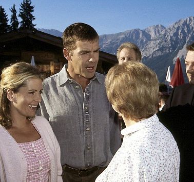 wilder-kaiser-herzfieber-zdf-orf-sascha-hehn-karin-7-r-rcm1024x0u