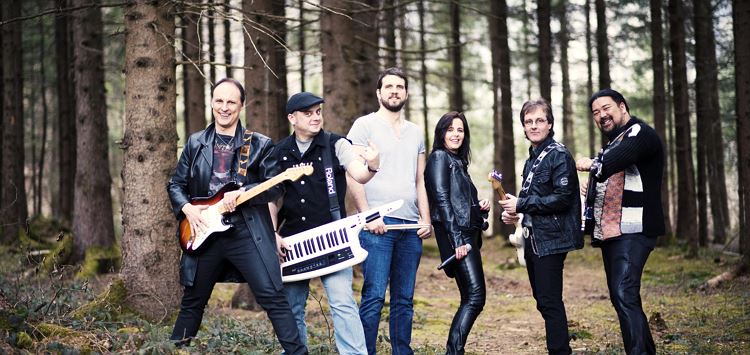 GOING live - Rat Bat Blue