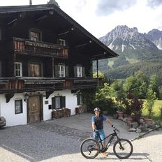 'Bergdoktor'-themed e-bike adventure tour full day