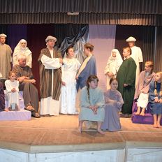 Traditional Advent caroling