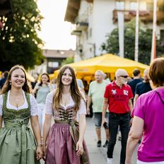 Kaiserherbst traditional market in the center of Ellmau