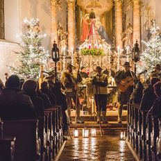 'Silent night' Advent singing