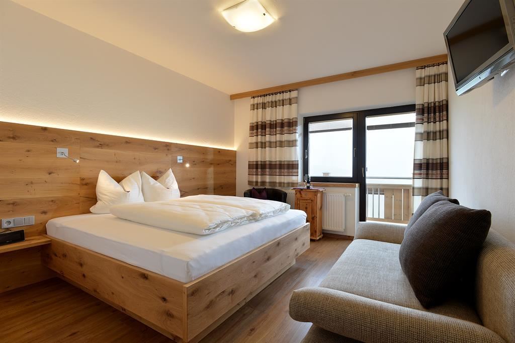 ellmau haus gregor schlafzimmer1