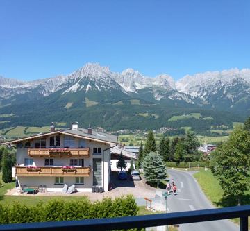 Ausblick vom ersten Balkon