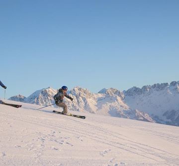 Beispielbild Skifahren