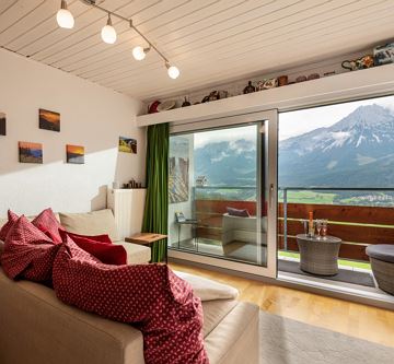 Berghof_Kirchbichl_Ellmau_Top_94_Wohnraum