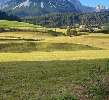 Der Hof liegt am Fuß des Wilden Kaisers...