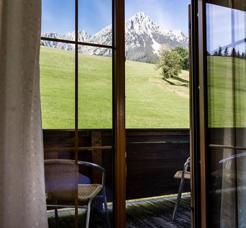 Doppelzimmer mit Blick auf den Wilden Kaiser