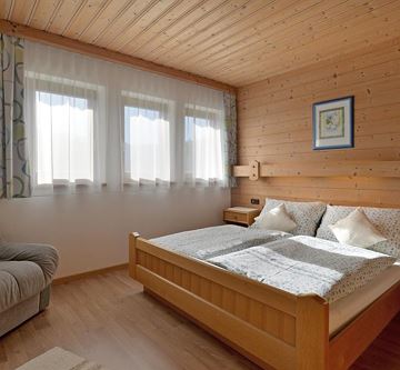 Wohnung Erdgeschoss Schlafzimmer1