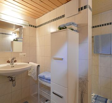 Badezimmer 1