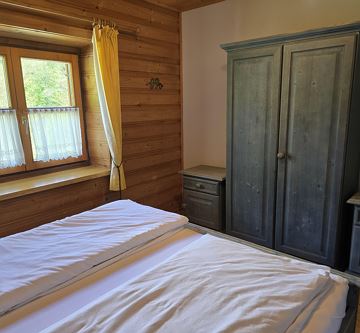 Schlafzimmer 2