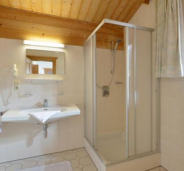Appartement 4 Badezimmer