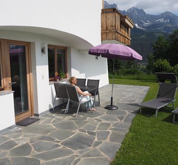 Terrasse Blick: Wilden Kaiser/Ellmauer Tor