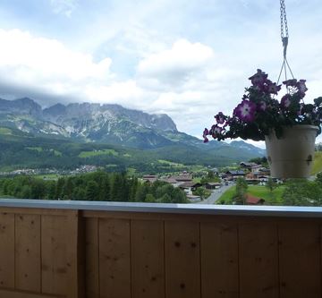 Doppelzimmer - Balkon mit Kaiserblick