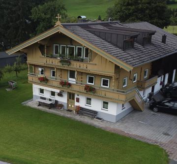 dji_fly_20250801_193428_229_1754158515626_photo