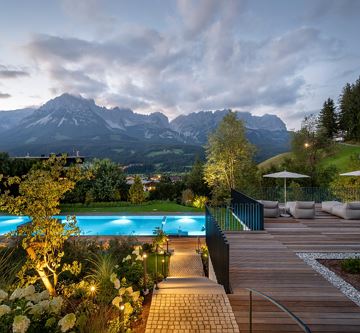 Abendstimmung Poolterrasse