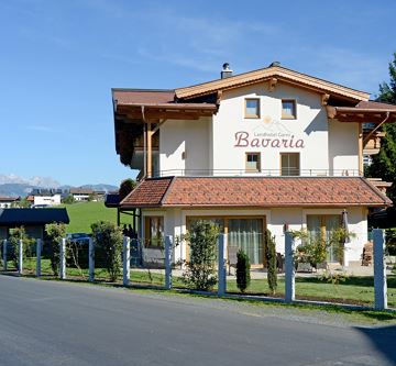 Hotel Garni BAVARIA Sommer Westseite