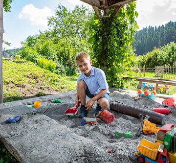 Oberachenhof_Oberachen_12_Ellmau_Spielplatz_Sandki