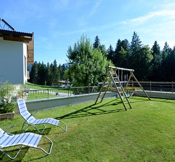 Ferienwohnung-Freisinger-Ellmau-Buchau-10-Garten