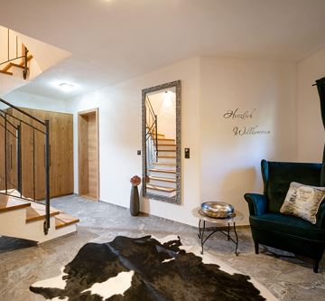 Chalet_Das_Kaiserwohl_Lanzenweg_53_Going_Eingangsb