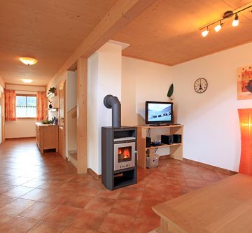 Ferienhaus-Tobias-Going-Marchstrasse-81a-Monika-Sc
