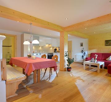 Ferienwohnung-Gaestehaus-Hausberger-Going-Aschauer