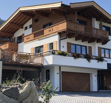 kaiserchalet_in_the_heart_of_the_alps