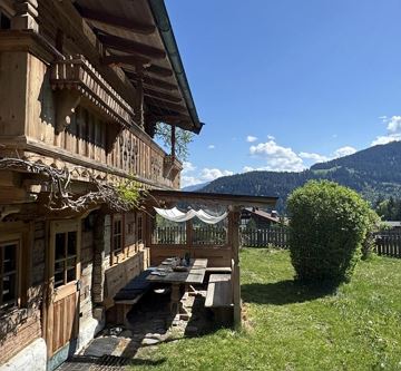 Freisitz - Terasse im Grünen. (2)