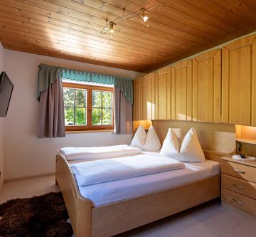 Zuhaus_Vordergrub_Seebach_24_Schaffau_05_2025_Schl