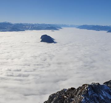 Blick vom Scheffauer an einem schönen Herbsttag