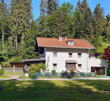 Haus im Sommer