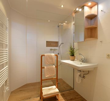 Ferienwohnung-Haus-Alpenrose-Scheffau-Anita-Feger-