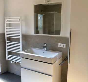 GRÜN Badezimmer/ GREEN bathroom 2