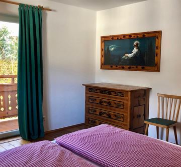 GRÜN Schlafzimmer/ GREEN sleeping room 1-2