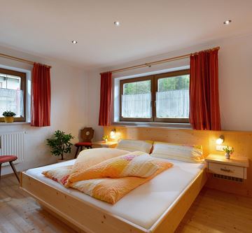 Ferienwohnung Hinterstein Schlafzimmer