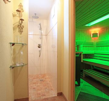 Sauna Wellness 3