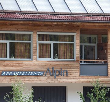 Alpin Appartements Söll Eingang