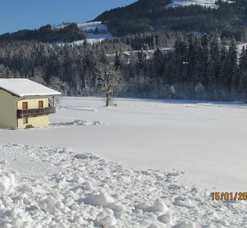 Winter ums Ferienhaus