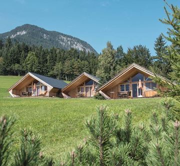 Söll_Franzlhof_Ferienhäuser aussen_Wilder Kaiser