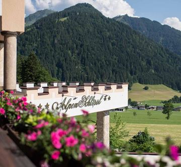 Söll_Hotel_AlpenSchlössl_Aussicht_WilderKaiser